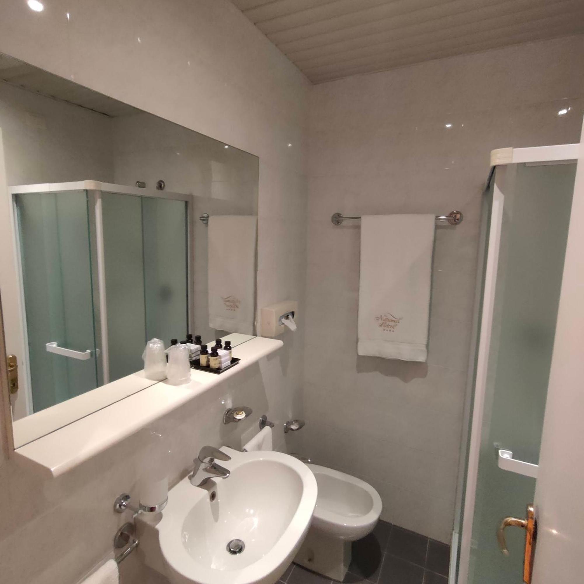 National Hotel Rimini Eksteriør bilde