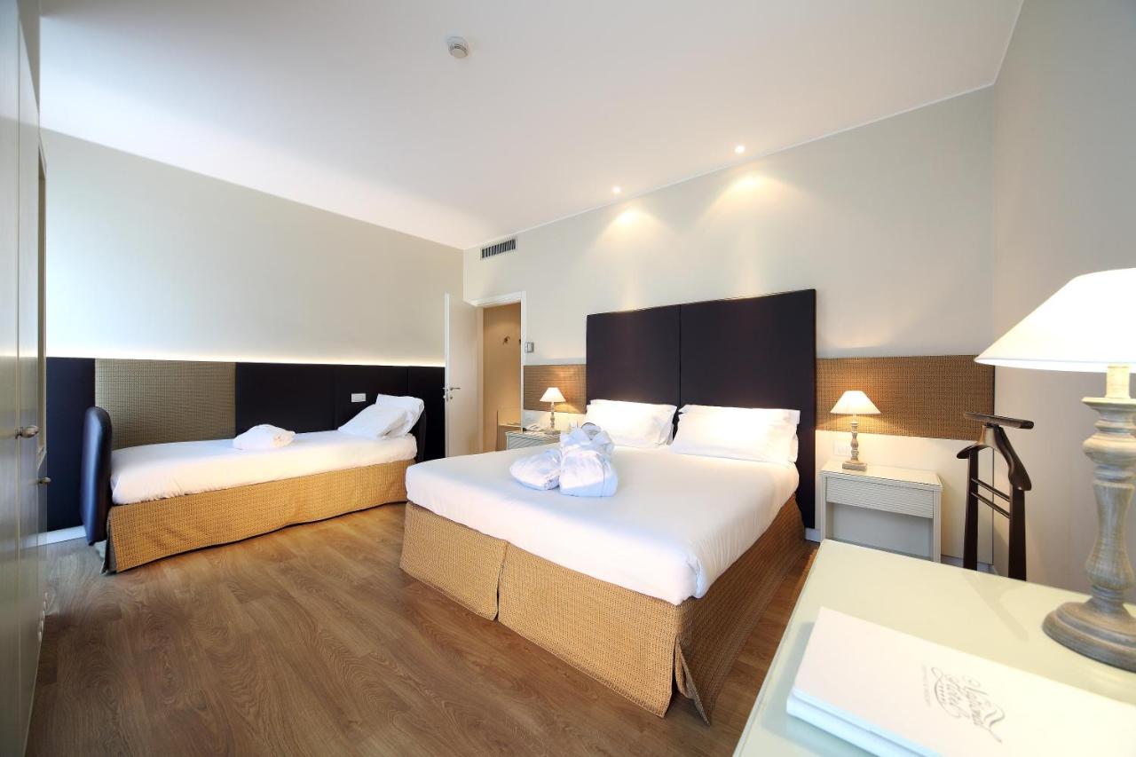 National Hotel Rimini Eksteriør bilde